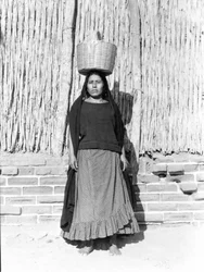 Donna a Juchitan, Messico, 1929